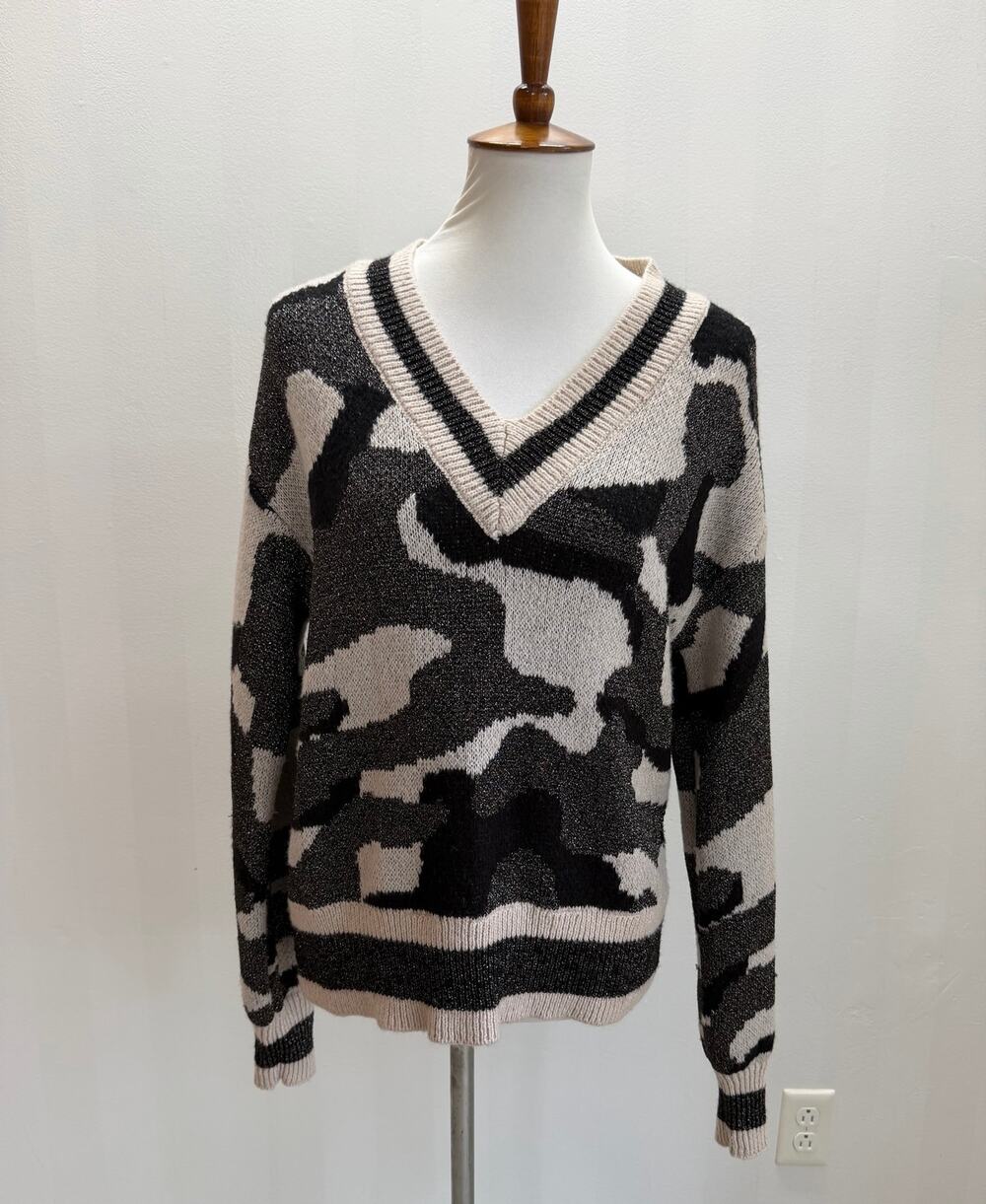 Nine West Black Cream Metallic Camo V-Neck Sweater Sz S